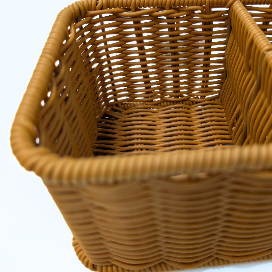 Cesta Organizadora de Resina 35x15x10.5cm para Almacenamiento Versátil y Elegante