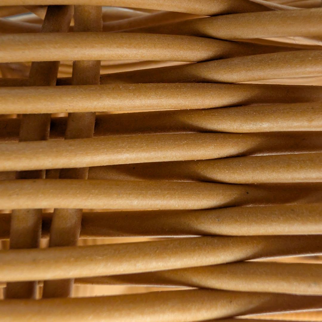 Cesta Organizadora de Resina 35x15x10.5cm para Almacenamiento Versátil y Elegante