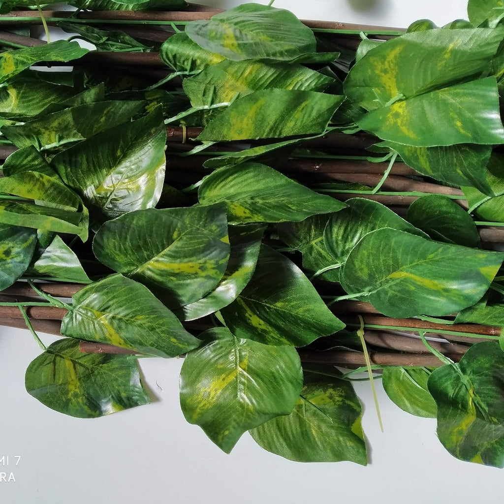Celosía extensible de mimbre natural con hojas de hiedra 1x2 metros